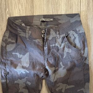 Camouflage Prana hiking pant Zion 2